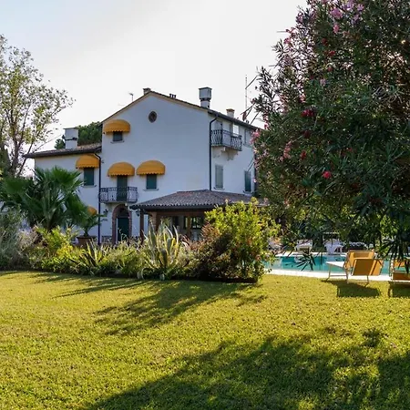 Vk - Bob Gerendaház Sirmione