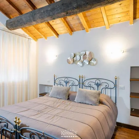 Vk - Bob Lodge Sirmione